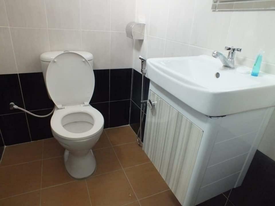 Hotel Jerai Ct Inn Guar Chempedak Ngoại thất bức ảnh